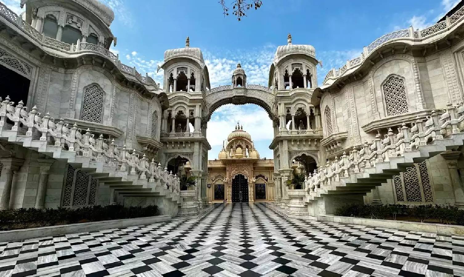 Vrinda Shridhar Hotel