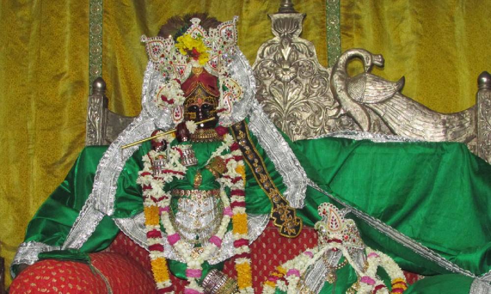 Shri Radhavallabh Lal Ji Temple, Vrindavan